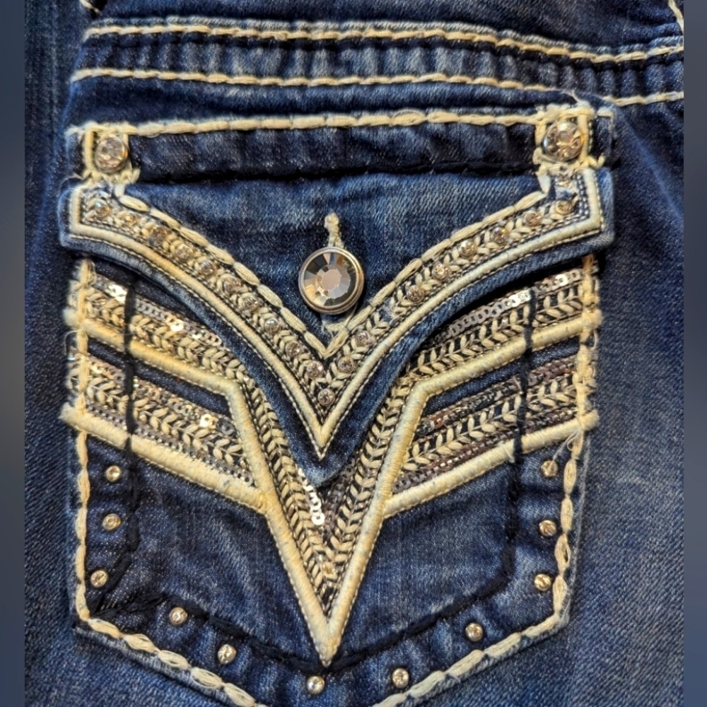 Vigoss size 26 length 21 capris The New York in excellent condition - Picture 6 of 16